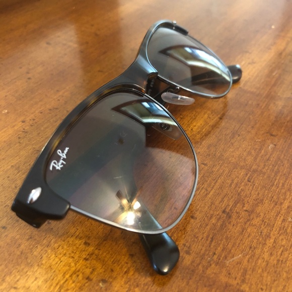 Ray-Ban Clubmaster Oversized Sunglasses - Picture 6 of 6